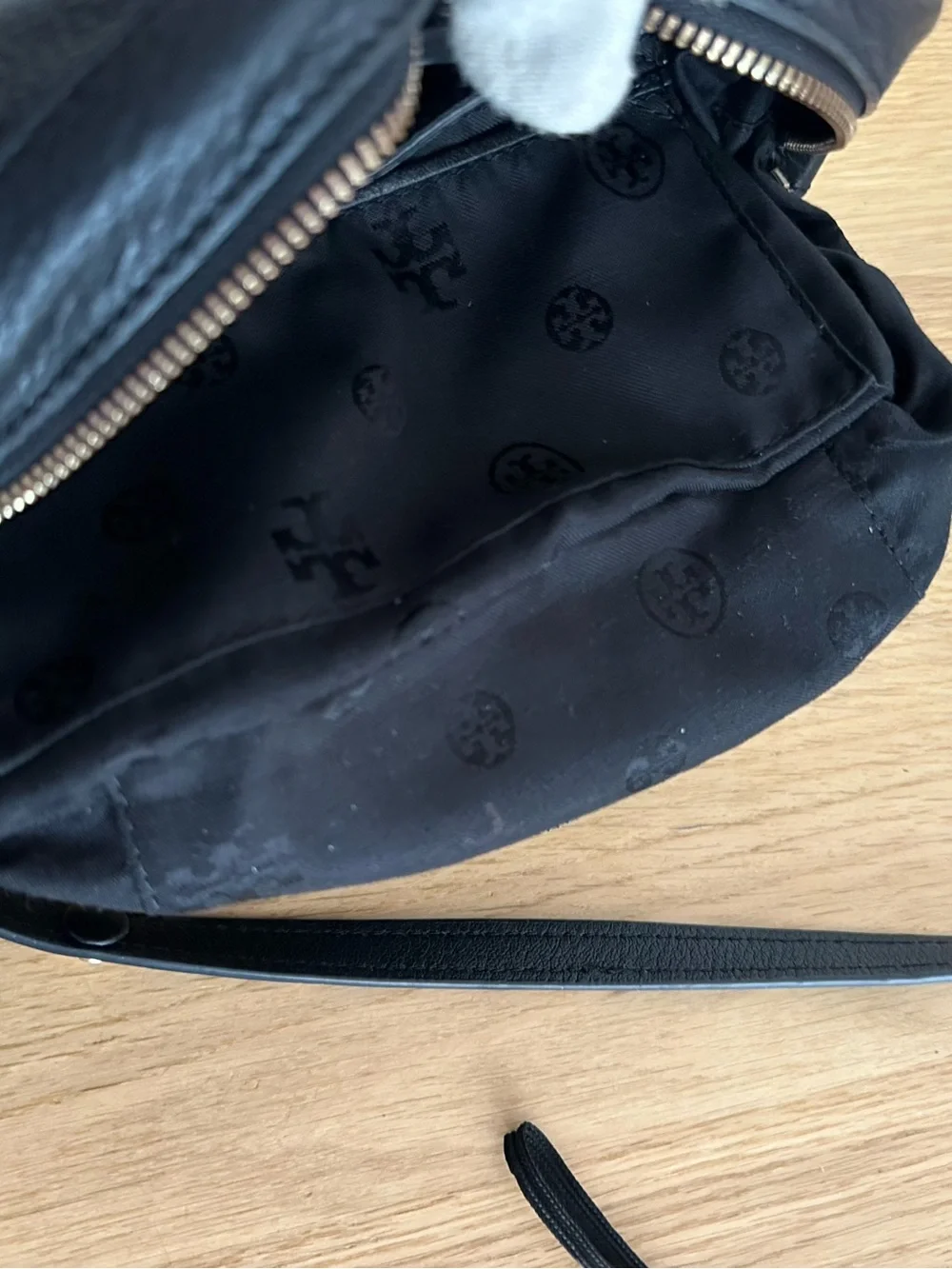 Tory burch two way bag